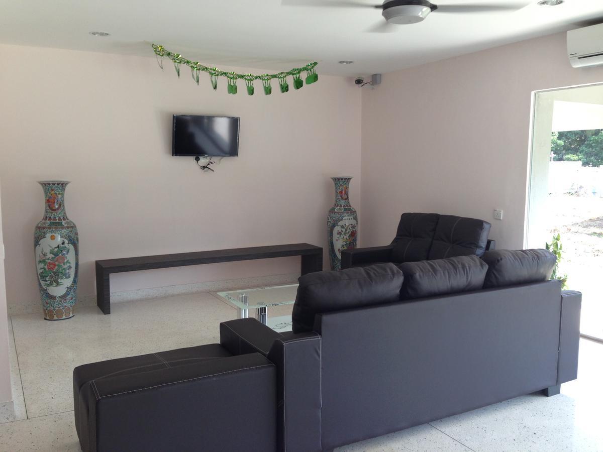 First Guest House كوانتان المظهر الخارجي الصورة